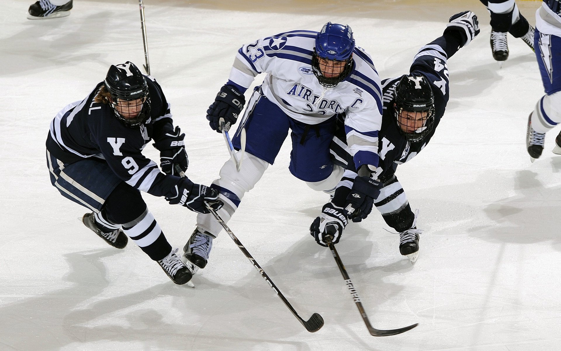 死神降临北岸花园，杜兰特制胜一击背后的勇士王朝密码