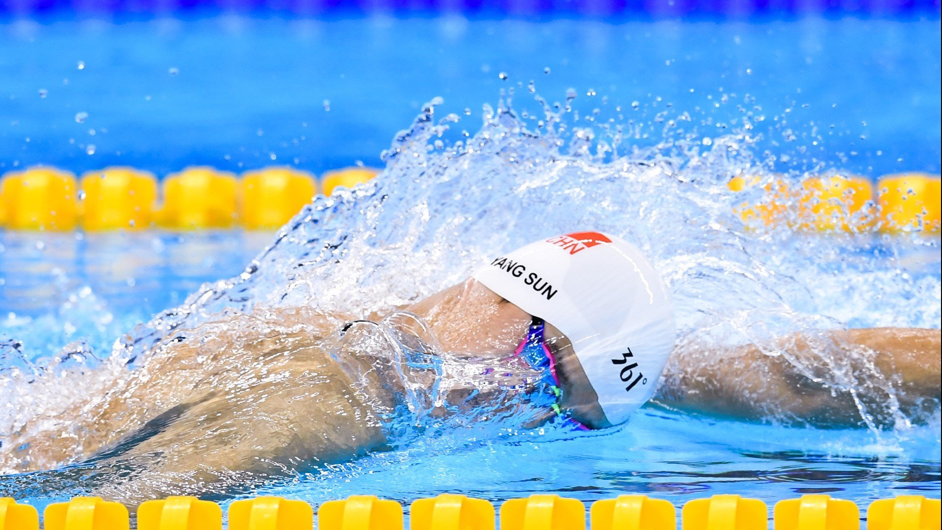 鹈鹕横扫活塞,锡安·威廉姆森如何从天赋异禀到关键先生