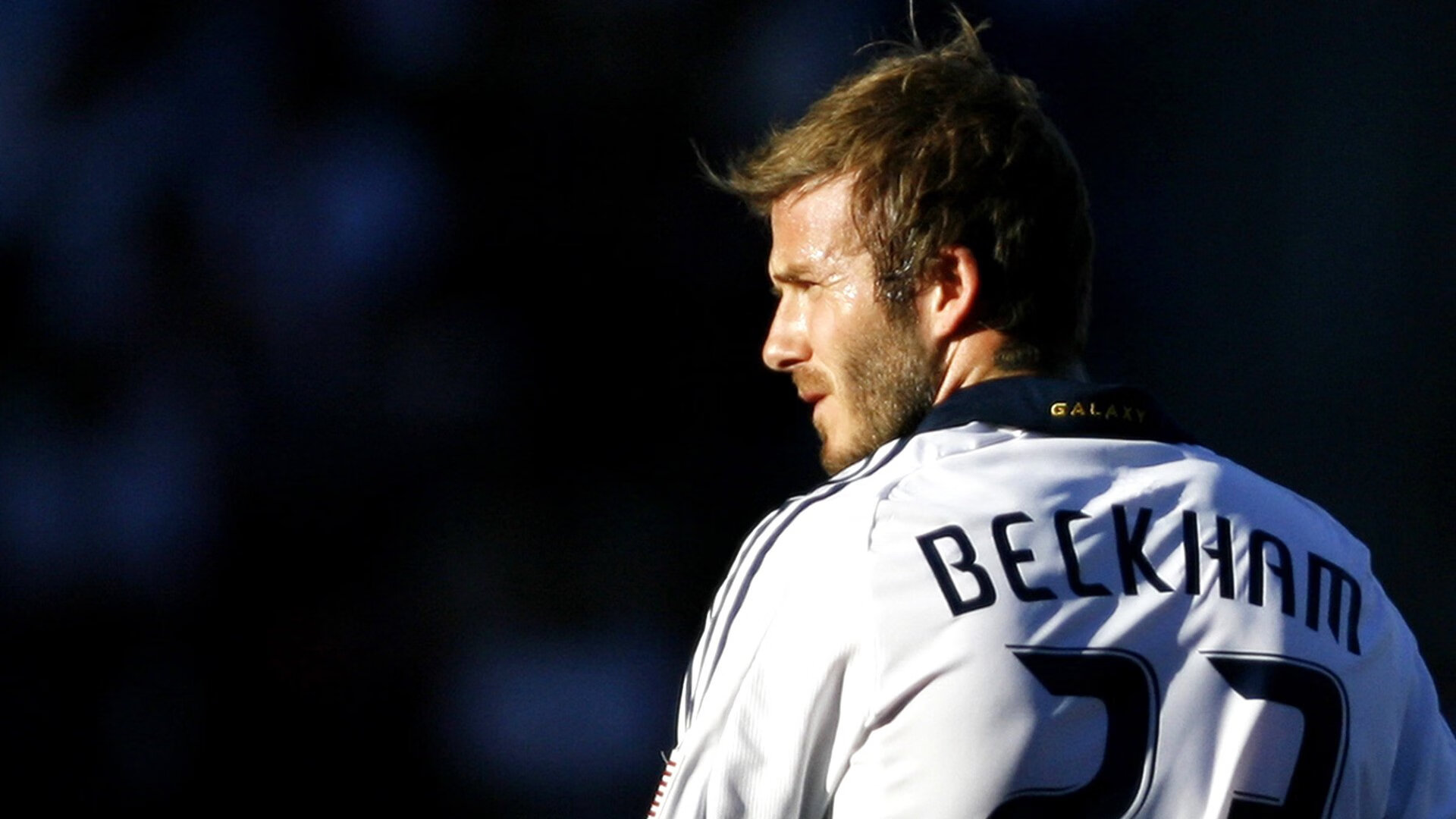 赖斯关键战不手软，洪都拉斯对阵波兰的战术博弈与意志较量